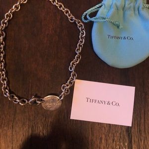 Tiffany & Co.  Necklace! Return to Tiffany choker.